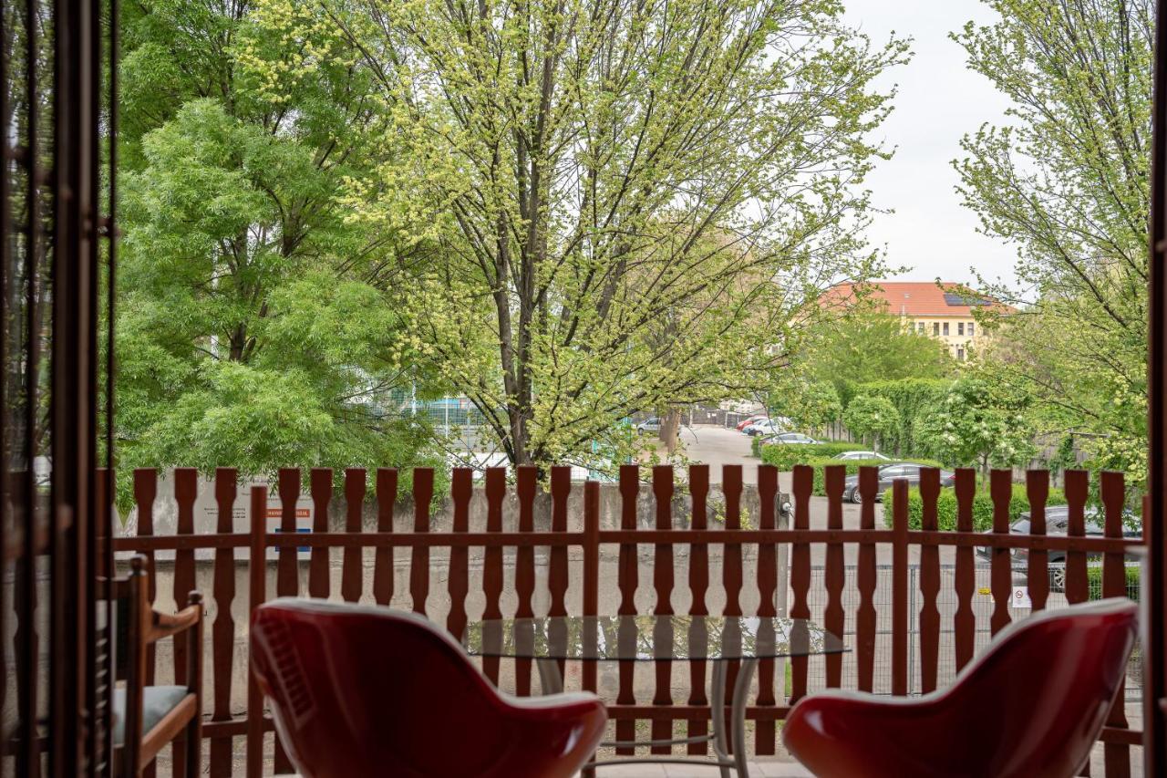Elit Apartman Appartamento Debrecen Esterno foto